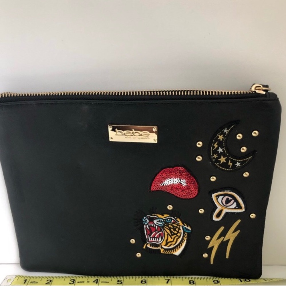 Sassy Bebe wristlet